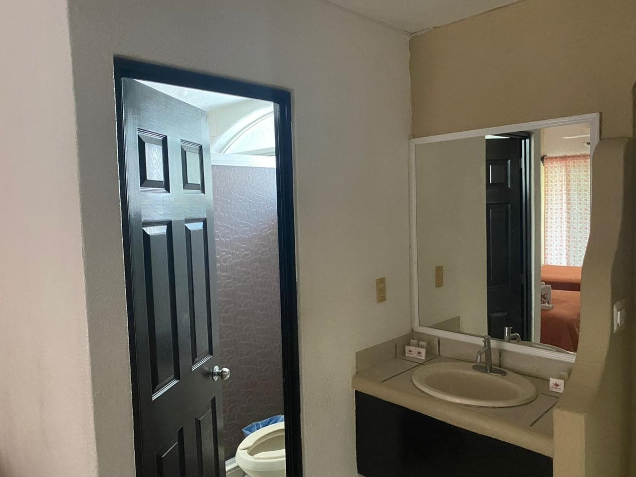 Suite 6 — 1